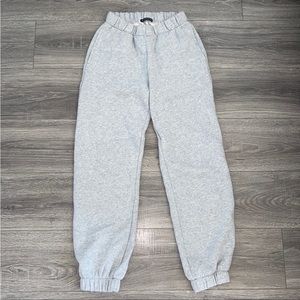 Brandy Melville rosa sweatpants